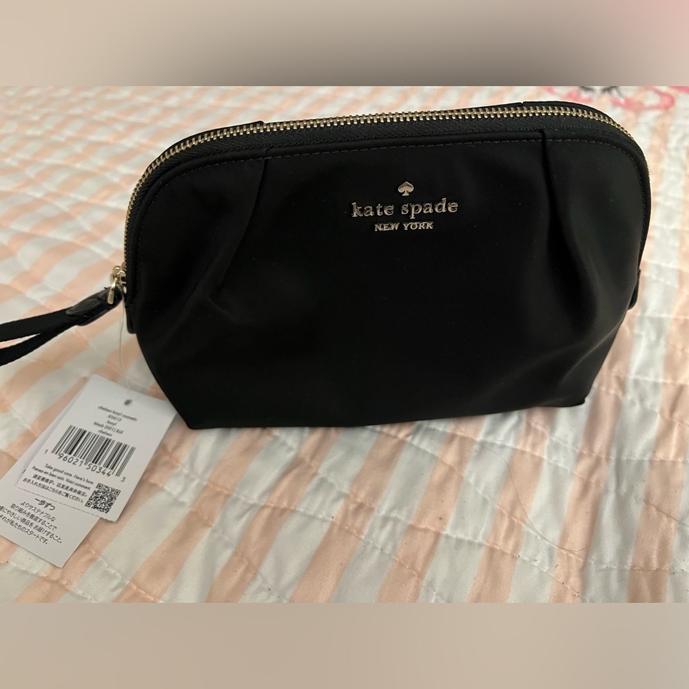 NWT Kate Spade Chelsea Cosmetic bag.